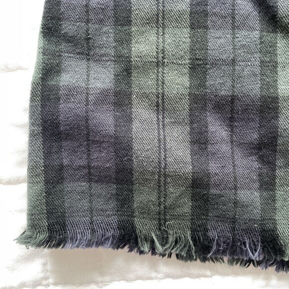 J GALT Plaid Mini Skirt Blackwatch Green Navy Tartan Raw Hem Indie Size XS - Picture 5 of 9